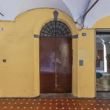 Guesthost - Saragozza Modern Appartement