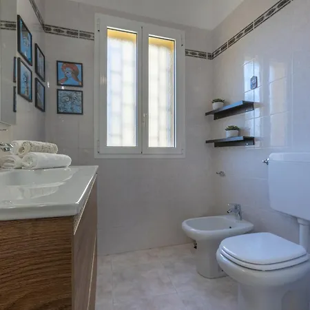 Saragozza Modern * Bolonia