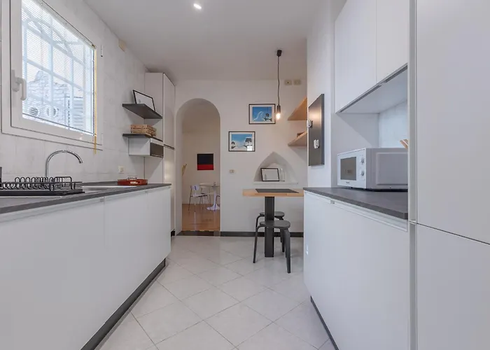 Apartament Guesthost - Saragozza Modern