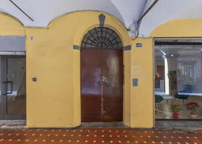 Guesthost - Saragozza Modern Apartament