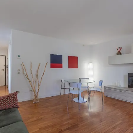 Guesthost - Saragozza Modern * Boloňa